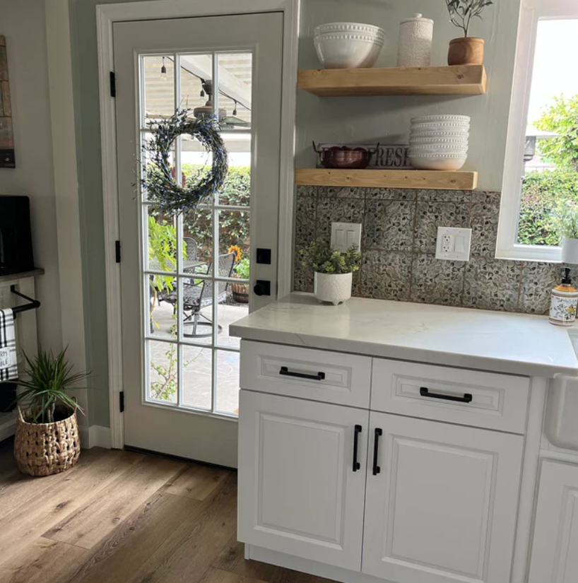 Pine Wood Floating Shelf with Hidden Bracket, Floating Shelves for Kitchen Storage